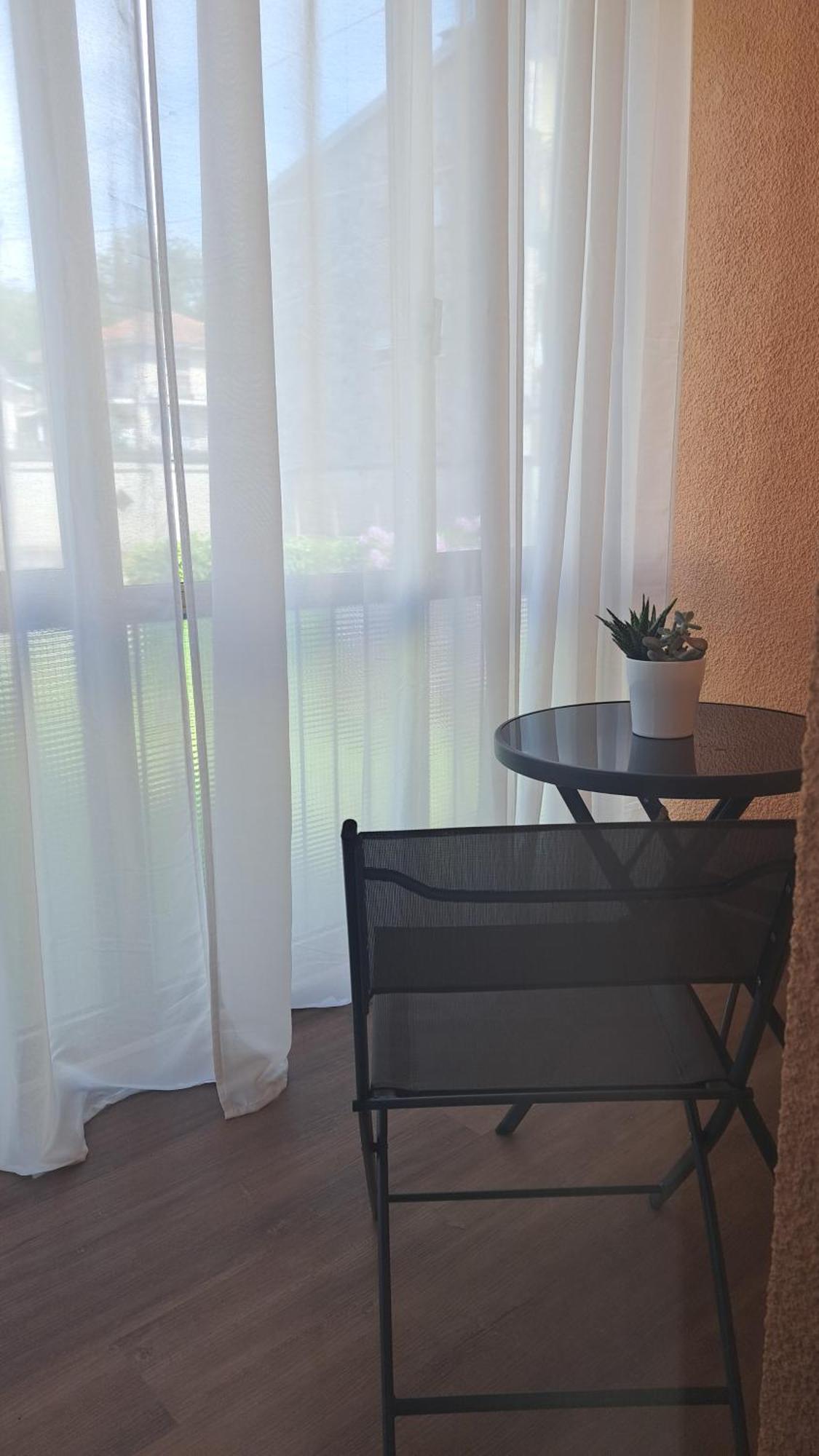 Seraval Valsesia Apartment Serravalle Sesia Buitenkant foto